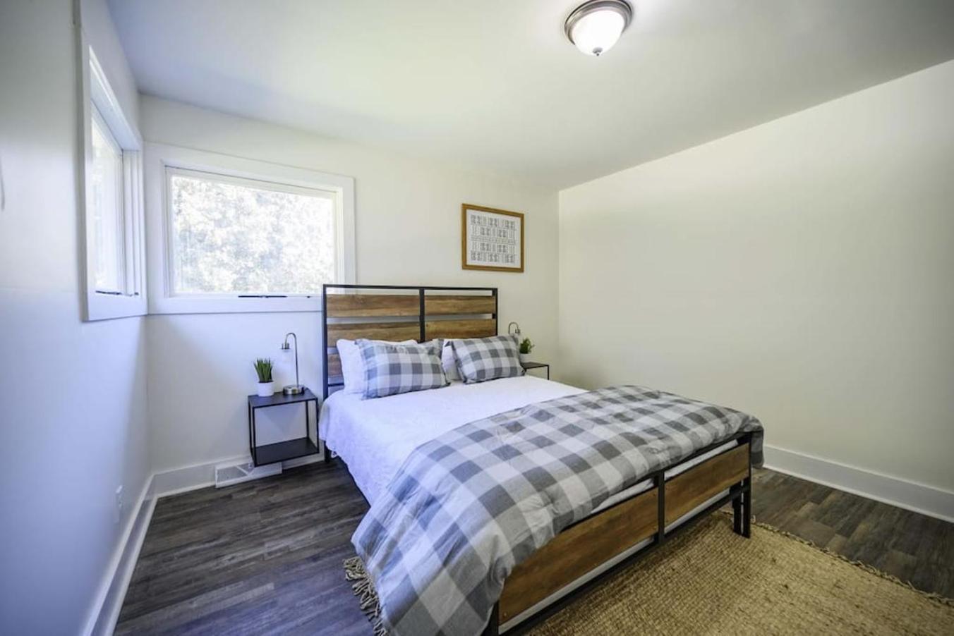 Gorgeous Renovated Home With Large & Private Lot Winchester Eksteriør billede