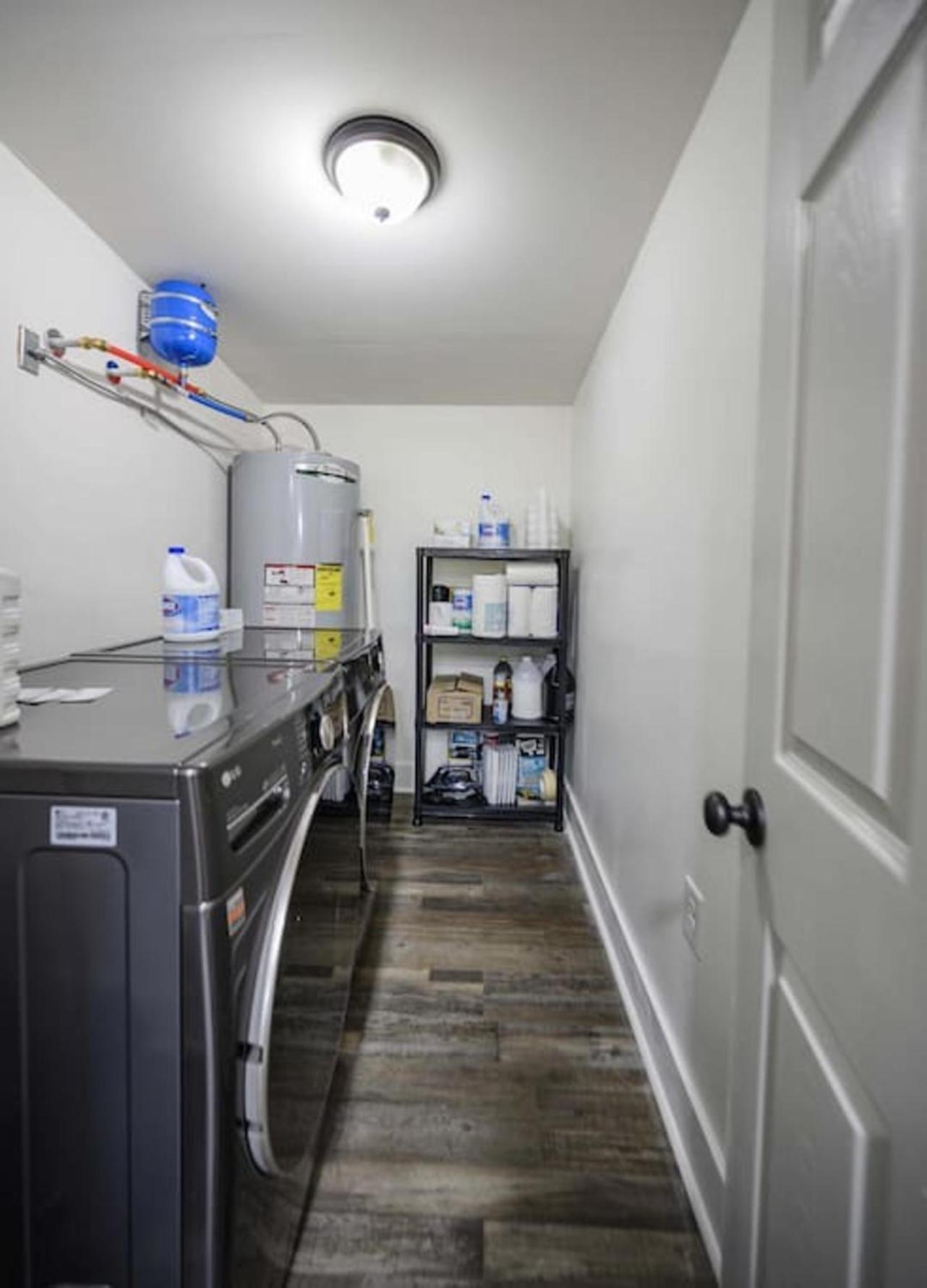 Gorgeous Renovated Home With Large & Private Lot Winchester Eksteriør billede