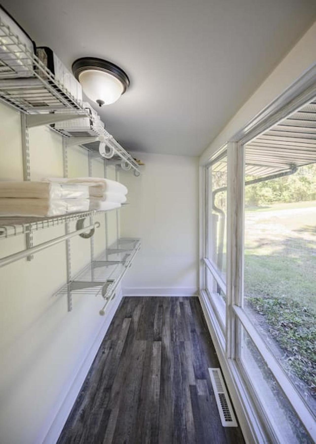 Gorgeous Renovated Home With Large & Private Lot Winchester Eksteriør billede