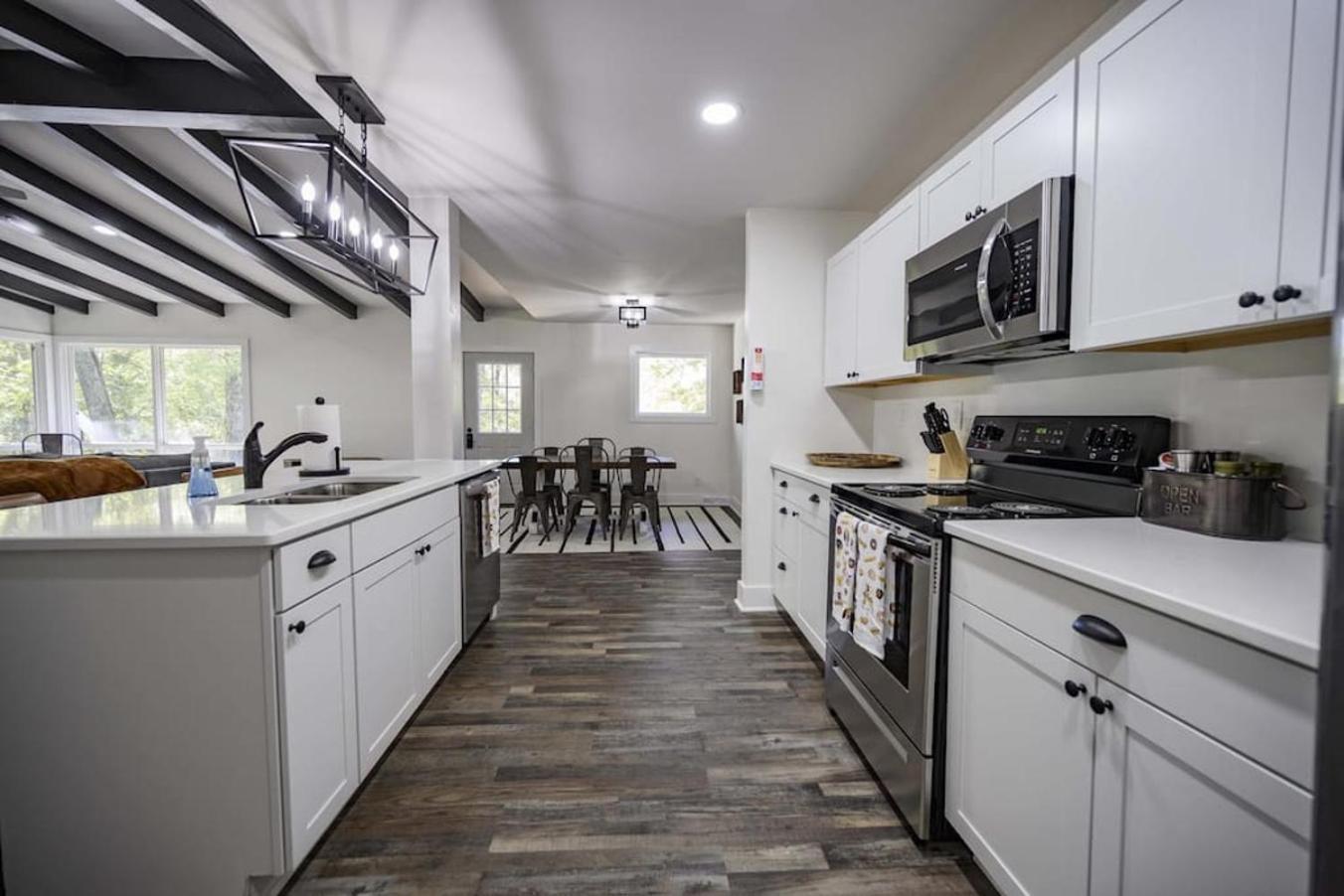 Gorgeous Renovated Home With Large & Private Lot Winchester Eksteriør billede