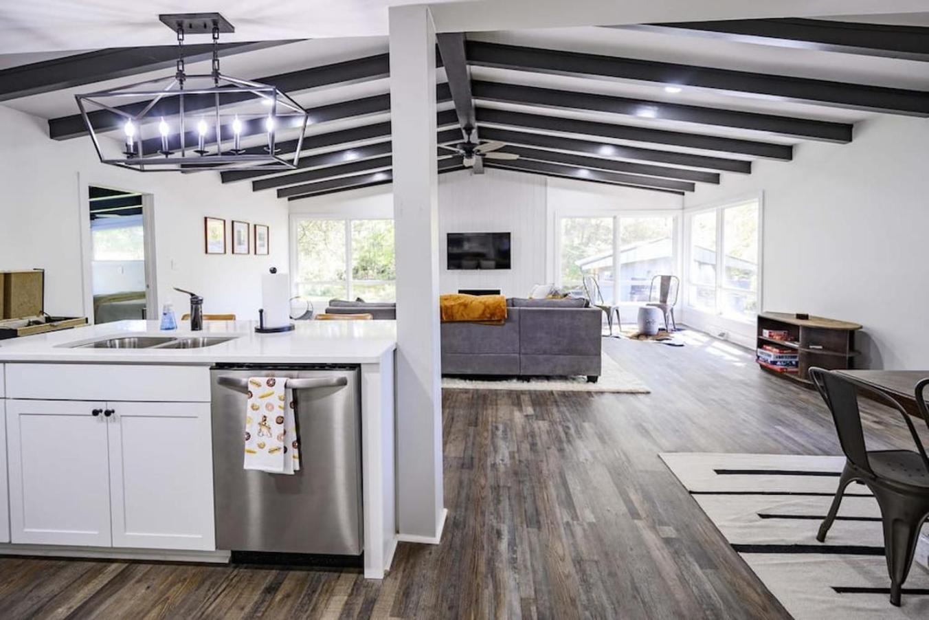 Gorgeous Renovated Home With Large & Private Lot Winchester Eksteriør billede